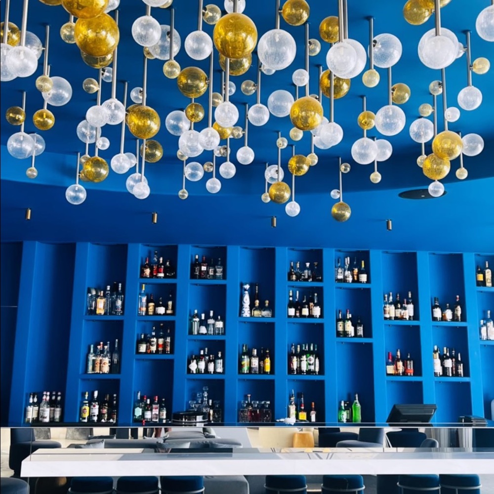 Hello! Love selling some of my favorite pieces at great deals :)